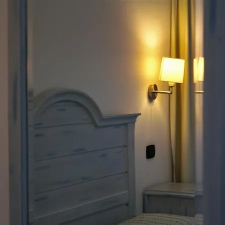 Hotel Blue Moon Pantelária