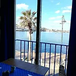 Hotel Blue Moon